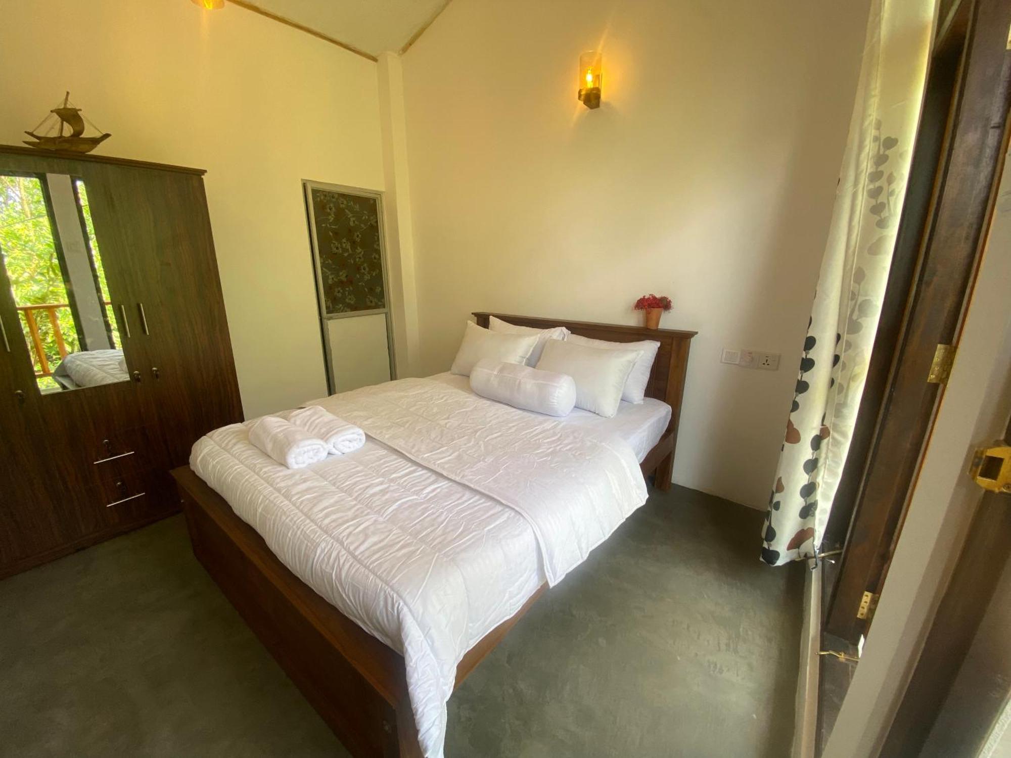 Jungle Beach Inn Unawatuna Esterno foto